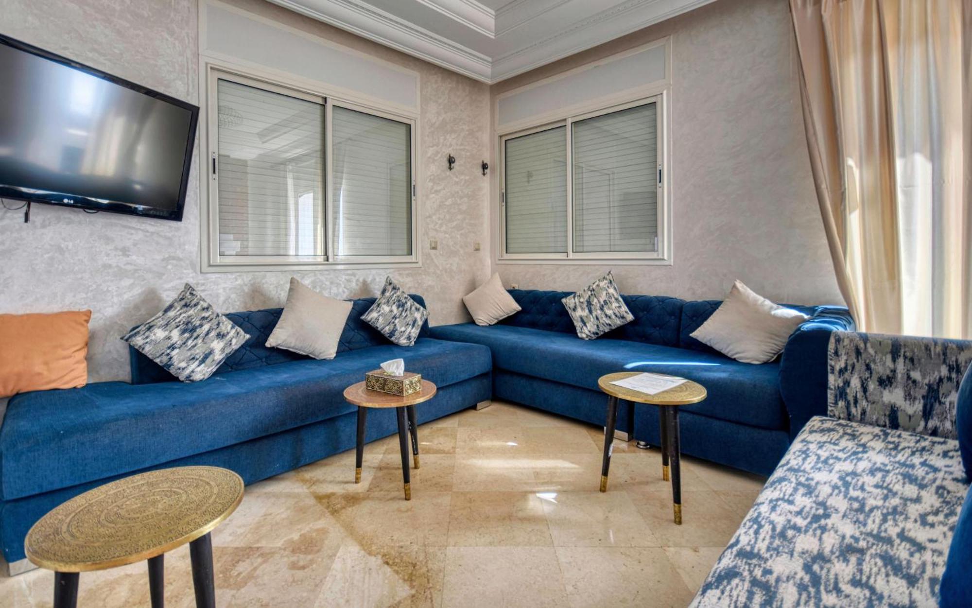 Blue Wave Lodge Agadir n'Ait Sa Стая снимка